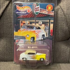 NWT ‘47 Ford Hot Wheels special edition die cast car in protective case